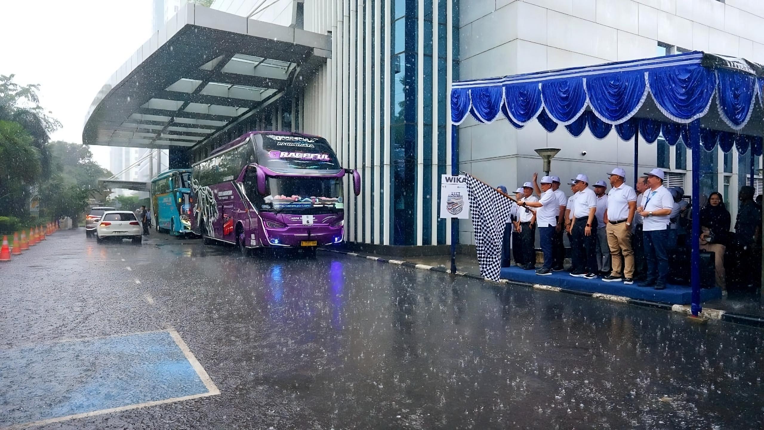 WEGE Berangkatkan 400 Pemudik dalam Program Mudik Bersama BUMN 2025, Bersama WIKA Group