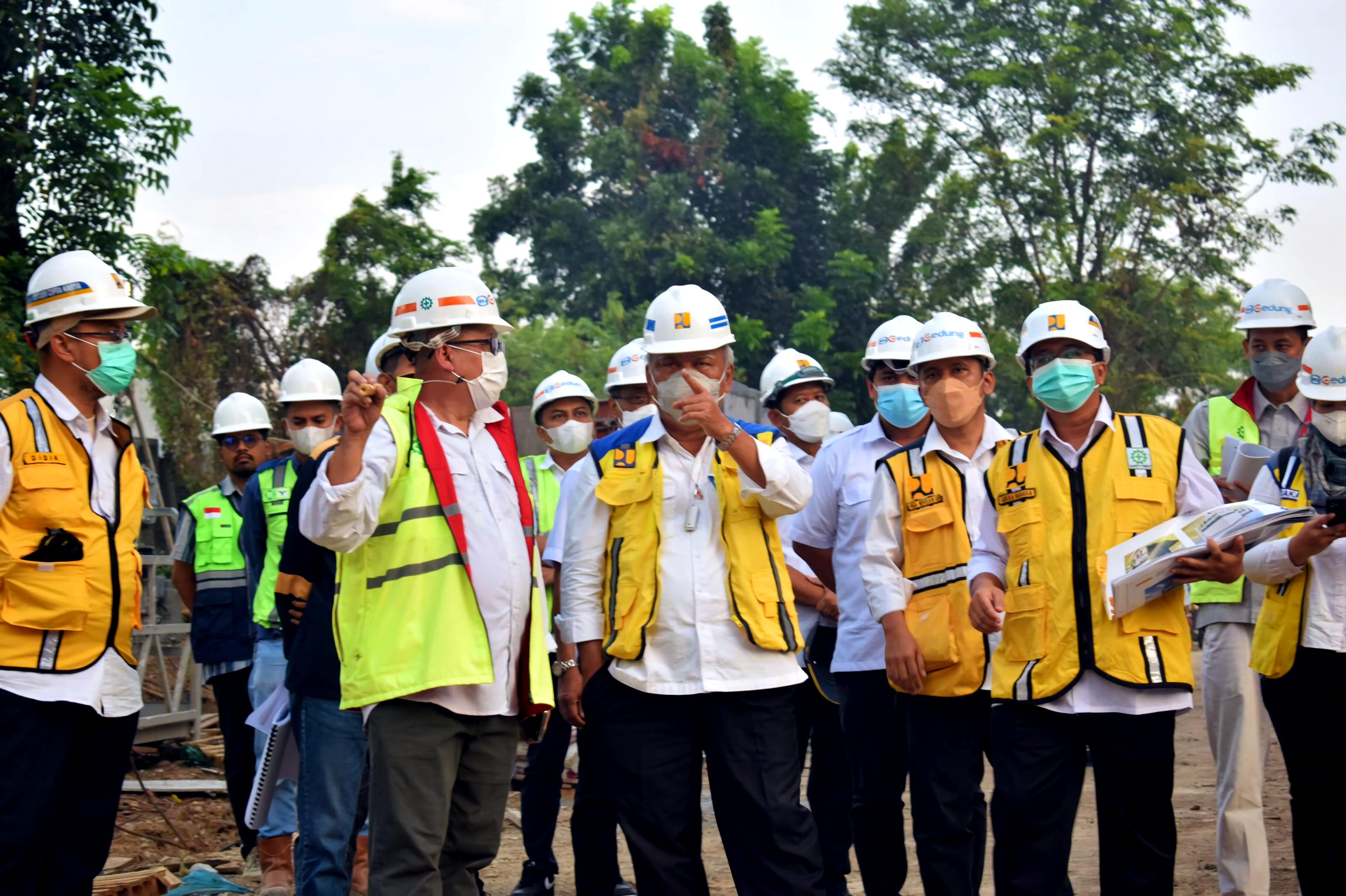 Basuki Hadimuljono Puji Struktur Bangunan Politeknik PU Semarang