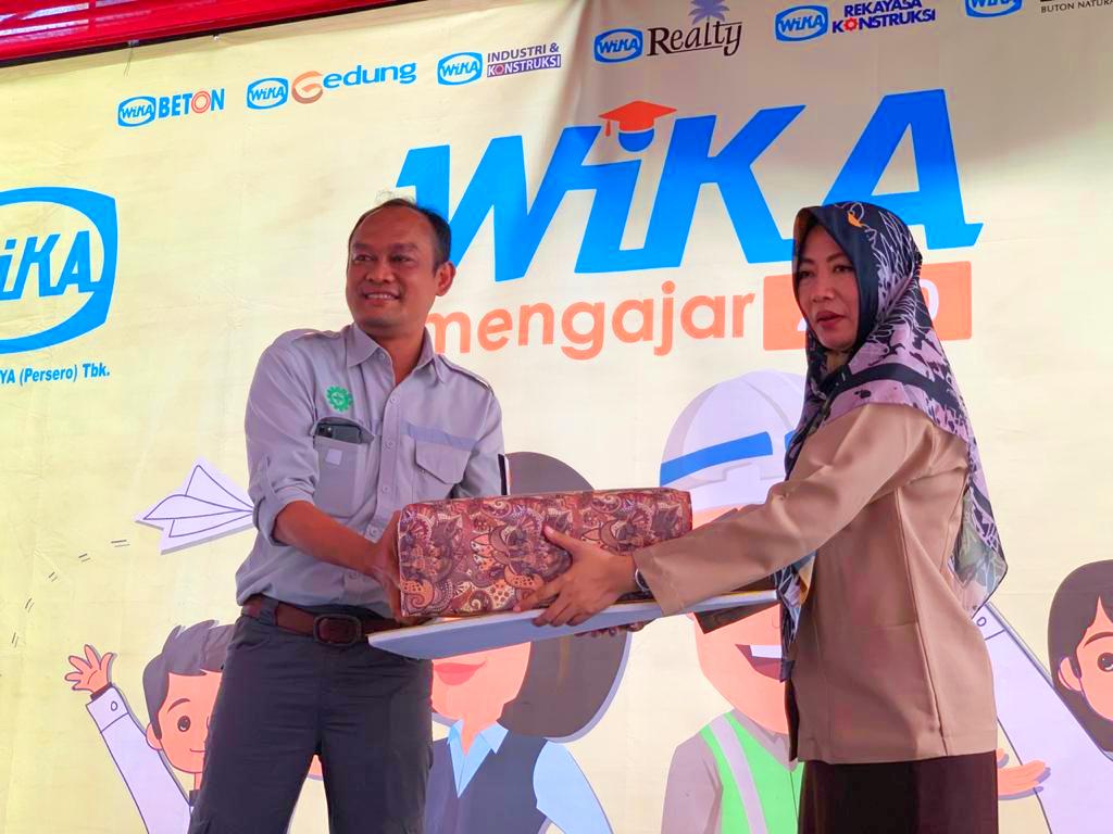 Peringati Ulang Tahun ke-60 WIKA, WEGE Gelar Program Belajar Mengajar