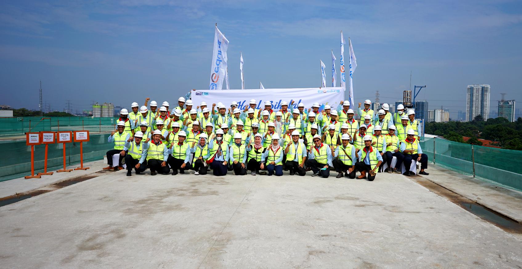 Perkuat Silaturahmi, WEGE Gelar Halal bihalal di Lingkungan Proyek