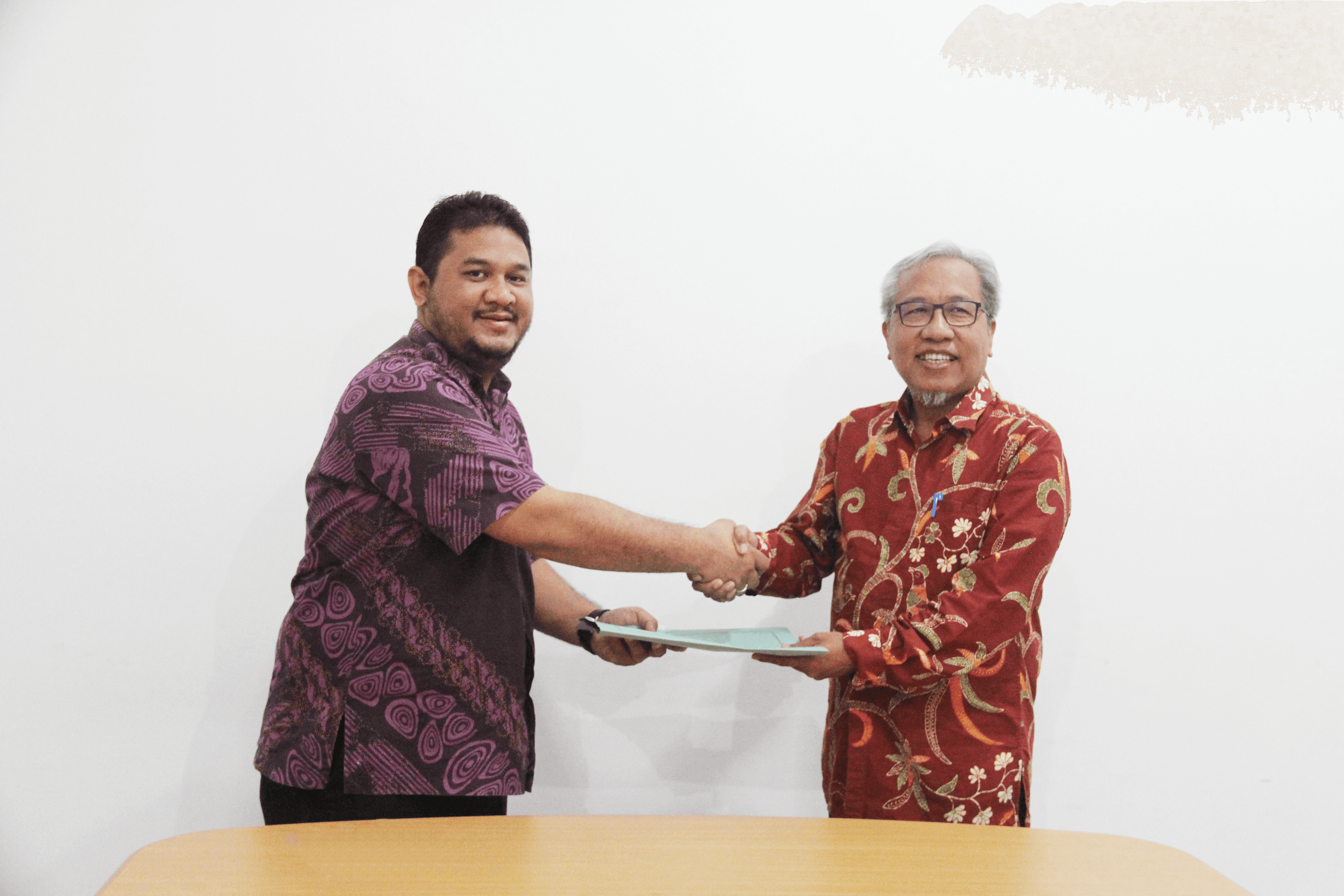 WIKA Gedung Tanda Tangani MOU Proyek Pembangunan Rumah Susun Sewa Banten dan DKI Jakarta